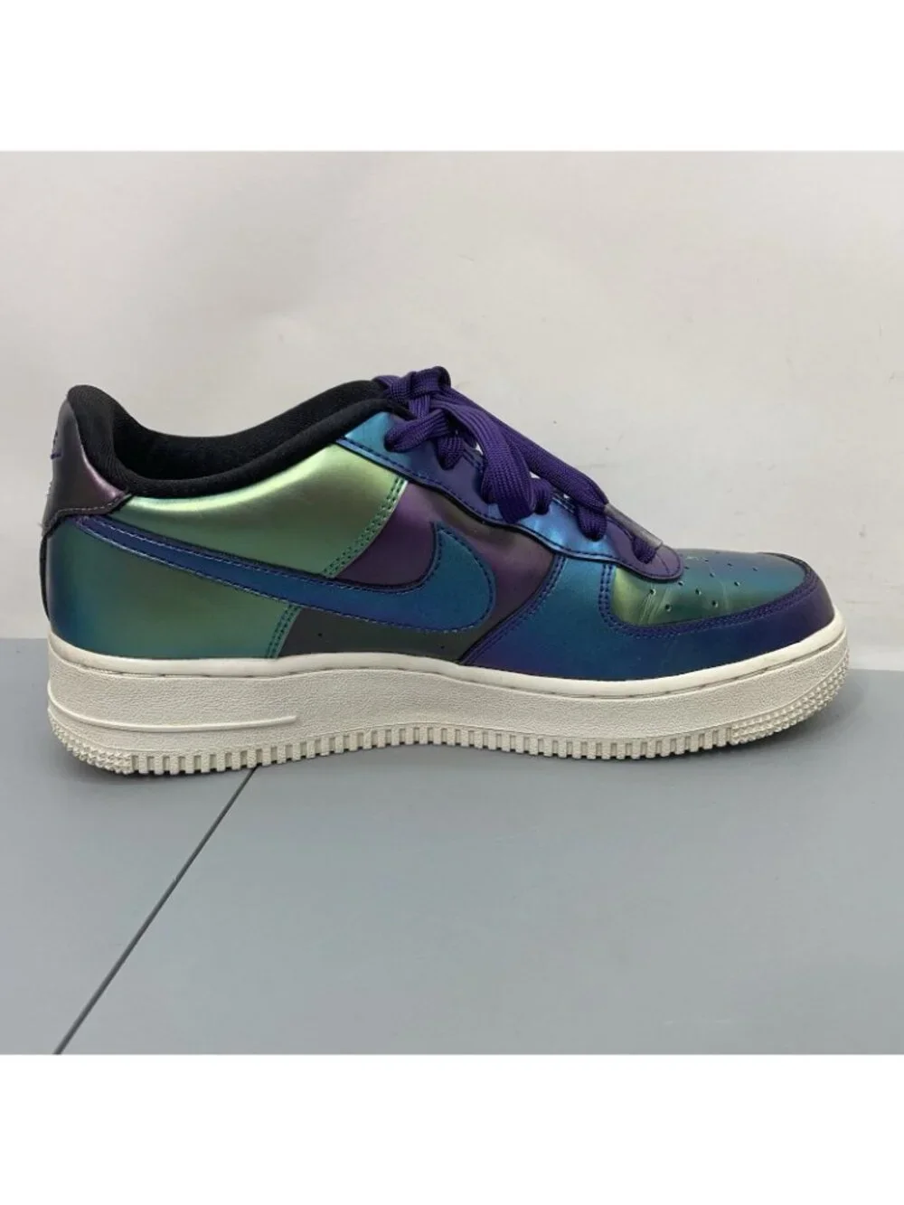 Nike AF1 Air Force 1 Low LV8 GS Sneakers Athletic Purple Neptune Green Kids 7